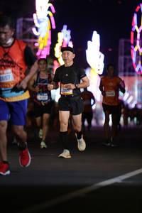 BIB: 2657, 40310, 16902
                            <button type="button" onclick="openModal(20956625)" class="btn btn-primary btn-sm float-right btn-popup" data-toggle="modal" data-target=".modal-high-quality">
                        <i class="fas fa-shopping-cart"></i> Add to Cart
                    </button>
                                            <button type="button" onclick="isThisMe(20956625, true)" class="btn btn-success btn-sm float-right btn-popup btn-isme hidden" data-toggle="tooltip" data-placement="bottom" title="นี่คือรูปของคุณใช่ไหม คลิกที่นี่เพื่อเอาเข้าอัลบั้ม">
                        <i class="fas fa-plus"></i> Add to album
                    </button>
                    <button type="button" onclick="isThisMe(20956625, false)" class="btn btn-warning btn-sm float-right btn-popup btn-isnotme hidden">
                        <i class="fas fa-ban"></i> Remove from album
                    </button>