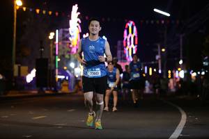 BIB: 77443
                            <button type="button" onclick="openModal(21499703)" class="btn btn-primary btn-sm float-right btn-popup" data-toggle="modal" data-target=".modal-high-quality">
                        <i class="fas fa-shopping-cart"></i> Add to Cart
                    </button>
                                            <button type="button" onclick="isThisMe(21499703, true)" class="btn btn-success btn-sm float-right btn-popup btn-isme hidden" data-toggle="tooltip" data-placement="bottom" title="นี่คือรูปของคุณใช่ไหม คลิกที่นี่เพื่อเอาเข้าอัลบั้ม">
                        <i class="fas fa-plus"></i> Add to album
                    </button>
                    <button type="button" onclick="isThisMe(21499703, false)" class="btn btn-warning btn-sm float-right btn-popup btn-isnotme hidden">
                        <i class="fas fa-ban"></i> Remove from album
                    </button>