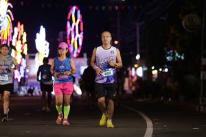 BIB: 77425, 41851
                            <button type="button" onclick="openModal(21446118)" class="btn btn-primary btn-sm float-right btn-popup" data-toggle="modal" data-target=".modal-high-quality">
                        <i class="fas fa-shopping-cart"></i> Add to Cart
                    </button>
                                            <button type="button" onclick="isThisMe(21446118, true)" class="btn btn-success btn-sm float-right btn-popup btn-isme hidden" data-toggle="tooltip" data-placement="bottom" title="นี่คือรูปของคุณใช่ไหม คลิกที่นี่เพื่อเอาเข้าอัลบั้ม">
                        <i class="fas fa-plus"></i> Add to album
                    </button>
                    <button type="button" onclick="isThisMe(21446118, false)" class="btn btn-warning btn-sm float-right btn-popup btn-isnotme hidden">
                        <i class="fas fa-ban"></i> Remove from album
                    </button>