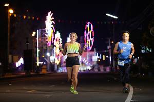 BIB: 2782
                            <button type="button" onclick="openModal(21459162)" class="btn btn-primary btn-sm float-right btn-popup" data-toggle="modal" data-target=".modal-high-quality">
                        <i class="fas fa-shopping-cart"></i> Add to Cart
                    </button>
                                            <button type="button" onclick="isThisMe(21459162, true)" class="btn btn-success btn-sm float-right btn-popup btn-isme hidden" data-toggle="tooltip" data-placement="bottom" title="นี่คือรูปของคุณใช่ไหม คลิกที่นี่เพื่อเอาเข้าอัลบั้ม">
                        <i class="fas fa-plus"></i> Add to album
                    </button>
                    <button type="button" onclick="isThisMe(21459162, false)" class="btn btn-warning btn-sm float-right btn-popup btn-isnotme hidden">
                        <i class="fas fa-ban"></i> Remove from album
                    </button>