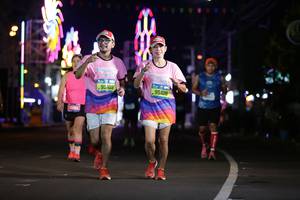 BIB: 95409, 95408
                            <button type="button" onclick="openModal(21495633)" class="btn btn-primary btn-sm float-right btn-popup" data-toggle="modal" data-target=".modal-high-quality">
                        <i class="fas fa-shopping-cart"></i> Add to Cart
                    </button>
                                            <button type="button" onclick="isThisMe(21495633, true)" class="btn btn-success btn-sm float-right btn-popup btn-isme hidden" data-toggle="tooltip" data-placement="bottom" title="นี่คือรูปของคุณใช่ไหม คลิกที่นี่เพื่อเอาเข้าอัลบั้ม">
                        <i class="fas fa-plus"></i> Add to album
                    </button>
                    <button type="button" onclick="isThisMe(21495633, false)" class="btn btn-warning btn-sm float-right btn-popup btn-isnotme hidden">
                        <i class="fas fa-ban"></i> Remove from album
                    </button>