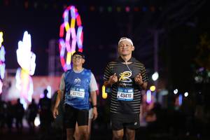 BIB: 2520, 43470
                            <button type="button" onclick="openModal(21458433)" class="btn btn-primary btn-sm float-right btn-popup" data-toggle="modal" data-target=".modal-high-quality">
                        <i class="fas fa-shopping-cart"></i> Add to Cart
                    </button>
                                            <button type="button" onclick="isThisMe(21458433, true)" class="btn btn-success btn-sm float-right btn-popup btn-isme hidden" data-toggle="tooltip" data-placement="bottom" title="นี่คือรูปของคุณใช่ไหม คลิกที่นี่เพื่อเอาเข้าอัลบั้ม">
                        <i class="fas fa-plus"></i> Add to album
                    </button>
                    <button type="button" onclick="isThisMe(21458433, false)" class="btn btn-warning btn-sm float-right btn-popup btn-isnotme hidden">
                        <i class="fas fa-ban"></i> Remove from album
                    </button>
