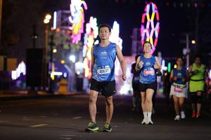 BIB: 40637, 45295
                            <button type="button" onclick="openModal(21449908)" class="btn btn-primary btn-sm float-right btn-popup" data-toggle="modal" data-target=".modal-high-quality">
                        <i class="fas fa-shopping-cart"></i> Add to Cart
                    </button>
                                            <button type="button" onclick="isThisMe(21449908, true)" class="btn btn-success btn-sm float-right btn-popup btn-isme hidden" data-toggle="tooltip" data-placement="bottom" title="นี่คือรูปของคุณใช่ไหม คลิกที่นี่เพื่อเอาเข้าอัลบั้ม">
                        <i class="fas fa-plus"></i> Add to album
                    </button>
                    <button type="button" onclick="isThisMe(21449908, false)" class="btn btn-warning btn-sm float-right btn-popup btn-isnotme hidden">
                        <i class="fas fa-ban"></i> Remove from album
                    </button>