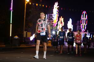 BIB: 64409
                            <button type="button" onclick="openModal(21497715)" class="btn btn-primary btn-sm float-right btn-popup" data-toggle="modal" data-target=".modal-high-quality">
                        <i class="fas fa-shopping-cart"></i> Add to Cart
                    </button>
                                            <button type="button" onclick="isThisMe(21497715, true)" class="btn btn-success btn-sm float-right btn-popup btn-isme hidden" data-toggle="tooltip" data-placement="bottom" title="นี่คือรูปของคุณใช่ไหม คลิกที่นี่เพื่อเอาเข้าอัลบั้ม">
                        <i class="fas fa-plus"></i> Add to album
                    </button>
                    <button type="button" onclick="isThisMe(21497715, false)" class="btn btn-warning btn-sm float-right btn-popup btn-isnotme hidden">
                        <i class="fas fa-ban"></i> Remove from album
                    </button>