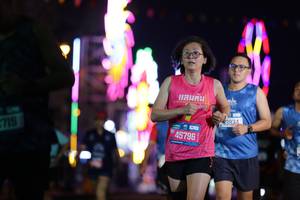 BIB: 715, 45796
                            <button type="button" onclick="openModal(21456943)" class="btn btn-primary btn-sm float-right btn-popup" data-toggle="modal" data-target=".modal-high-quality">
                        <i class="fas fa-shopping-cart"></i> Add to Cart
                    </button>
                                            <button type="button" onclick="isThisMe(21456943, true)" class="btn btn-success btn-sm float-right btn-popup btn-isme hidden" data-toggle="tooltip" data-placement="bottom" title="นี่คือรูปของคุณใช่ไหม คลิกที่นี่เพื่อเอาเข้าอัลบั้ม">
                        <i class="fas fa-plus"></i> Add to album
                    </button>
                    <button type="button" onclick="isThisMe(21456943, false)" class="btn btn-warning btn-sm float-right btn-popup btn-isnotme hidden">
                        <i class="fas fa-ban"></i> Remove from album
                    </button>