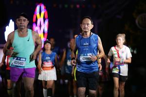 BIB: 40940, 43316
                            <button type="button" onclick="openModal(21458651)" class="btn btn-primary btn-sm float-right btn-popup" data-toggle="modal" data-target=".modal-high-quality">
                        <i class="fas fa-shopping-cart"></i> Add to Cart
                    </button>
                                            <button type="button" onclick="isThisMe(21458651, true)" class="btn btn-success btn-sm float-right btn-popup btn-isme hidden" data-toggle="tooltip" data-placement="bottom" title="นี่คือรูปของคุณใช่ไหม คลิกที่นี่เพื่อเอาเข้าอัลบั้ม">
                        <i class="fas fa-plus"></i> Add to album
                    </button>
                    <button type="button" onclick="isThisMe(21458651, false)" class="btn btn-warning btn-sm float-right btn-popup btn-isnotme hidden">
                        <i class="fas fa-ban"></i> Remove from album
                    </button>