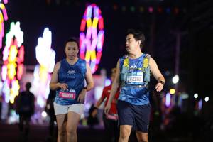 BIB: 46008, 42381
                            <button type="button" onclick="openModal(21455218)" class="btn btn-primary btn-sm float-right btn-popup" data-toggle="modal" data-target=".modal-high-quality">
                        <i class="fas fa-shopping-cart"></i> Add to Cart
                    </button>
                                            <button type="button" onclick="isThisMe(21455218, true)" class="btn btn-success btn-sm float-right btn-popup btn-isme hidden" data-toggle="tooltip" data-placement="bottom" title="นี่คือรูปของคุณใช่ไหม คลิกที่นี่เพื่อเอาเข้าอัลบั้ม">
                        <i class="fas fa-plus"></i> Add to album
                    </button>
                    <button type="button" onclick="isThisMe(21455218, false)" class="btn btn-warning btn-sm float-right btn-popup btn-isnotme hidden">
                        <i class="fas fa-ban"></i> Remove from album
                    </button>