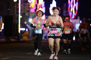 BIB: 66471, 45508
                            <button type="button" onclick="openModal(21499399)" class="btn btn-primary btn-sm float-right btn-popup" data-toggle="modal" data-target=".modal-high-quality">
                        <i class="fas fa-shopping-cart"></i> Add to Cart
                    </button>
                                            <button type="button" onclick="isThisMe(21499399, true)" class="btn btn-success btn-sm float-right btn-popup btn-isme hidden" data-toggle="tooltip" data-placement="bottom" title="นี่คือรูปของคุณใช่ไหม คลิกที่นี่เพื่อเอาเข้าอัลบั้ม">
                        <i class="fas fa-plus"></i> Add to album
                    </button>
                    <button type="button" onclick="isThisMe(21499399, false)" class="btn btn-warning btn-sm float-right btn-popup btn-isnotme hidden">
                        <i class="fas fa-ban"></i> Remove from album
                    </button>