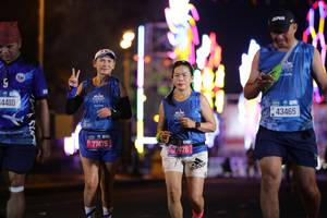 BIB: 4410, 77475, 77476, 43465
                            <button type="button" onclick="openModal(21452901)" class="btn btn-primary btn-sm float-right btn-popup" data-toggle="modal" data-target=".modal-high-quality">
                        <i class="fas fa-shopping-cart"></i> Add to Cart
                    </button>
                                            <button type="button" onclick="isThisMe(21452901, true)" class="btn btn-success btn-sm float-right btn-popup btn-isme hidden" data-toggle="tooltip" data-placement="bottom" title="นี่คือรูปของคุณใช่ไหม คลิกที่นี่เพื่อเอาเข้าอัลบั้ม">
                        <i class="fas fa-plus"></i> Add to album
                    </button>
                    <button type="button" onclick="isThisMe(21452901, false)" class="btn btn-warning btn-sm float-right btn-popup btn-isnotme hidden">
                        <i class="fas fa-ban"></i> Remove from album
                    </button>