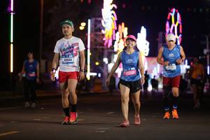 BIB: 40844, 45098, 43763
                            <button type="button" onclick="openModal(21457848)" class="btn btn-primary btn-sm float-right btn-popup" data-toggle="modal" data-target=".modal-high-quality">
                        <i class="fas fa-shopping-cart"></i> Add to Cart
                    </button>
                                            <button type="button" onclick="isThisMe(21457848, true)" class="btn btn-success btn-sm float-right btn-popup btn-isme hidden" data-toggle="tooltip" data-placement="bottom" title="นี่คือรูปของคุณใช่ไหม คลิกที่นี่เพื่อเอาเข้าอัลบั้ม">
                        <i class="fas fa-plus"></i> Add to album
                    </button>
                    <button type="button" onclick="isThisMe(21457848, false)" class="btn btn-warning btn-sm float-right btn-popup btn-isnotme hidden">
                        <i class="fas fa-ban"></i> Remove from album
                    </button>