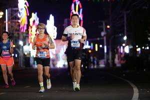 BIB: 45082, 40331, 41020
                            <button type="button" onclick="openModal(21447511)" class="btn btn-primary btn-sm float-right btn-popup" data-toggle="modal" data-target=".modal-high-quality">
                        <i class="fas fa-shopping-cart"></i> Add to Cart
                    </button>
                                            <button type="button" onclick="isThisMe(21447511, true)" class="btn btn-success btn-sm float-right btn-popup btn-isme hidden" data-toggle="tooltip" data-placement="bottom" title="นี่คือรูปของคุณใช่ไหม คลิกที่นี่เพื่อเอาเข้าอัลบั้ม">
                        <i class="fas fa-plus"></i> Add to album
                    </button>
                    <button type="button" onclick="isThisMe(21447511, false)" class="btn btn-warning btn-sm float-right btn-popup btn-isnotme hidden">
                        <i class="fas fa-ban"></i> Remove from album
                    </button>