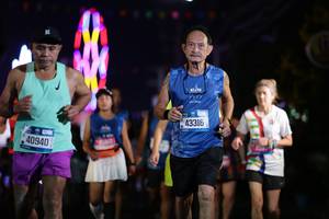 BIB: 40940, 43316
                            <button type="button" onclick="openModal(21458658)" class="btn btn-primary btn-sm float-right btn-popup" data-toggle="modal" data-target=".modal-high-quality">
                        <i class="fas fa-shopping-cart"></i> Add to Cart
                    </button>
                                            <button type="button" onclick="isThisMe(21458658, true)" class="btn btn-success btn-sm float-right btn-popup btn-isme hidden" data-toggle="tooltip" data-placement="bottom" title="นี่คือรูปของคุณใช่ไหม คลิกที่นี่เพื่อเอาเข้าอัลบั้ม">
                        <i class="fas fa-plus"></i> Add to album
                    </button>
                    <button type="button" onclick="isThisMe(21458658, false)" class="btn btn-warning btn-sm float-right btn-popup btn-isnotme hidden">
                        <i class="fas fa-ban"></i> Remove from album
                    </button>