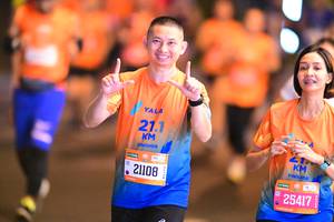 BIB: 211, 21108, 25417
                            <button type="button" onclick="openModal(20687646)" class="btn btn-primary btn-sm float-right btn-popup" data-toggle="modal" data-target=".modal-high-quality">
                        <i class="fas fa-shopping-cart"></i> Add to Cart
                    </button>
                                            <button type="button" onclick="isThisMe(20687646, true)" class="btn btn-success btn-sm float-right btn-popup btn-isme hidden" data-toggle="tooltip" data-placement="bottom" title="นี่คือรูปของคุณใช่ไหม คลิกที่นี่เพื่อเอาเข้าอัลบั้ม">
                        <i class="fas fa-plus"></i> Add to album
                    </button>
                    <button type="button" onclick="isThisMe(20687646, false)" class="btn btn-warning btn-sm float-right btn-popup btn-isnotme hidden">
                        <i class="fas fa-ban"></i> Remove from album
                    </button>