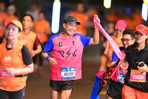 BIB: 260, 40995, 25930
                            <button type="button" onclick="openModal(20396462)" class="btn btn-primary btn-sm float-right btn-popup" data-toggle="modal" data-target=".modal-high-quality">
                        <i class="fas fa-shopping-cart"></i> Add to Cart
                    </button>
                                            <button type="button" onclick="isThisMe(20396462, true)" class="btn btn-success btn-sm float-right btn-popup btn-isme hidden" data-toggle="tooltip" data-placement="bottom" title="นี่คือรูปของคุณใช่ไหม คลิกที่นี่เพื่อเอาเข้าอัลบั้ม">
                        <i class="fas fa-plus"></i> Add to album
                    </button>
                    <button type="button" onclick="isThisMe(20396462, false)" class="btn btn-warning btn-sm float-right btn-popup btn-isnotme hidden">
                        <i class="fas fa-ban"></i> Remove from album
                    </button>