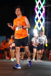 BIB: 200, 1230
                            <button type="button" onclick="openModal(20270141)" class="btn btn-primary btn-sm float-right btn-popup" data-toggle="modal" data-target=".modal-high-quality">
                        <i class="fas fa-shopping-cart"></i> Add to Cart
                    </button>
                                            <button type="button" onclick="isThisMe(20270141, true)" class="btn btn-success btn-sm float-right btn-popup btn-isme hidden" data-toggle="tooltip" data-placement="bottom" title="นี่คือรูปของคุณใช่ไหม คลิกที่นี่เพื่อเอาเข้าอัลบั้ม">
                        <i class="fas fa-plus"></i> Add to album
                    </button>
                    <button type="button" onclick="isThisMe(20270141, false)" class="btn btn-warning btn-sm float-right btn-popup btn-isnotme hidden">
                        <i class="fas fa-ban"></i> Remove from album
                    </button>