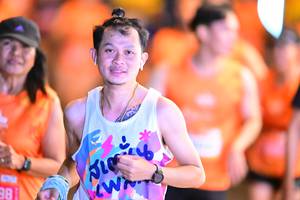BIB: 981
                            <button type="button" onclick="openModal(20630071)" class="btn btn-primary btn-sm float-right btn-popup" data-toggle="modal" data-target=".modal-high-quality">
                        <i class="fas fa-shopping-cart"></i> Add to Cart
                    </button>
                                            <button type="button" onclick="isThisMe(20630071, true)" class="btn btn-success btn-sm float-right btn-popup btn-isme hidden" data-toggle="tooltip" data-placement="bottom" title="นี่คือรูปของคุณใช่ไหม คลิกที่นี่เพื่อเอาเข้าอัลบั้ม">
                        <i class="fas fa-plus"></i> Add to album
                    </button>
                    <button type="button" onclick="isThisMe(20630071, false)" class="btn btn-warning btn-sm float-right btn-popup btn-isnotme hidden">
                        <i class="fas fa-ban"></i> Remove from album
                    </button>