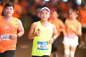 BIB: 2023, 24072, 41153
                            <button type="button" onclick="openModal(20352179)" class="btn btn-primary btn-sm float-right btn-popup" data-toggle="modal" data-target=".modal-high-quality">
                        <i class="fas fa-shopping-cart"></i> Add to Cart
                    </button>
                                            <button type="button" onclick="isThisMe(20352179, true)" class="btn btn-success btn-sm float-right btn-popup btn-isme hidden" data-toggle="tooltip" data-placement="bottom" title="นี่คือรูปของคุณใช่ไหม คลิกที่นี่เพื่อเอาเข้าอัลบั้ม">
                        <i class="fas fa-plus"></i> Add to album
                    </button>
                    <button type="button" onclick="isThisMe(20352179, false)" class="btn btn-warning btn-sm float-right btn-popup btn-isnotme hidden">
                        <i class="fas fa-ban"></i> Remove from album
                    </button>