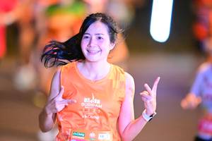 BIB: 2023, 130
                            <button type="button" onclick="openModal(20334576)" class="btn btn-primary btn-sm float-right btn-popup" data-toggle="modal" data-target=".modal-high-quality">
                        <i class="fas fa-shopping-cart"></i> Add to Cart
                    </button>
                                            <button type="button" onclick="isThisMe(20334576, true)" class="btn btn-success btn-sm float-right btn-popup btn-isme hidden" data-toggle="tooltip" data-placement="bottom" title="นี่คือรูปของคุณใช่ไหม คลิกที่นี่เพื่อเอาเข้าอัลบั้ม">
                        <i class="fas fa-plus"></i> Add to album
                    </button>
                    <button type="button" onclick="isThisMe(20334576, false)" class="btn btn-warning btn-sm float-right btn-popup btn-isnotme hidden">
                        <i class="fas fa-ban"></i> Remove from album
                    </button>