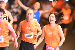 BIB: 075, 22035, 25035
                            <button type="button" onclick="openModal(20586102)" class="btn btn-primary btn-sm float-right btn-popup" data-toggle="modal" data-target=".modal-high-quality">
                        <i class="fas fa-shopping-cart"></i> Add to Cart
                    </button>
                                            <button type="button" onclick="isThisMe(20586102, true)" class="btn btn-success btn-sm float-right btn-popup btn-isme hidden" data-toggle="tooltip" data-placement="bottom" title="นี่คือรูปของคุณใช่ไหม คลิกที่นี่เพื่อเอาเข้าอัลบั้ม">
                        <i class="fas fa-plus"></i> Add to album
                    </button>
                    <button type="button" onclick="isThisMe(20586102, false)" class="btn btn-warning btn-sm float-right btn-popup btn-isnotme hidden">
                        <i class="fas fa-ban"></i> Remove from album
                    </button>