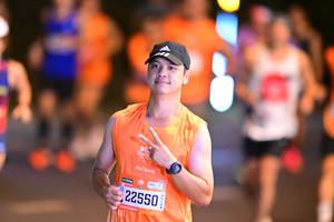 BIB: 202, 22550
                            <button type="button" onclick="openModal(20511328)" class="btn btn-primary btn-sm float-right btn-popup" data-toggle="modal" data-target=".modal-high-quality">
                        <i class="fas fa-shopping-cart"></i> Add to Cart
                    </button>
                                            <button type="button" onclick="isThisMe(20511328, true)" class="btn btn-success btn-sm float-right btn-popup btn-isme hidden" data-toggle="tooltip" data-placement="bottom" title="นี่คือรูปของคุณใช่ไหม คลิกที่นี่เพื่อเอาเข้าอัลบั้ม">
                        <i class="fas fa-plus"></i> Add to album
                    </button>
                    <button type="button" onclick="isThisMe(20511328, false)" class="btn btn-warning btn-sm float-right btn-popup btn-isnotme hidden">
                        <i class="fas fa-ban"></i> Remove from album
                    </button>