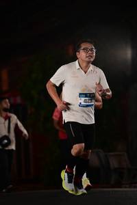 BIB: 41231
                            <button type="button" onclick="openModal(21227571)" class="btn btn-primary btn-sm float-right btn-popup" data-toggle="modal" data-target=".modal-high-quality">
                        <i class="fas fa-shopping-cart"></i> Add to Cart
                    </button>
                                            <button type="button" onclick="isThisMe(21227571, true)" class="btn btn-success btn-sm float-right btn-popup btn-isme hidden" data-toggle="tooltip" data-placement="bottom" title="นี่คือรูปของคุณใช่ไหม คลิกที่นี่เพื่อเอาเข้าอัลบั้ม">
                        <i class="fas fa-plus"></i> Add to album
                    </button>
                    <button type="button" onclick="isThisMe(21227571, false)" class="btn btn-warning btn-sm float-right btn-popup btn-isnotme hidden">
                        <i class="fas fa-ban"></i> Remove from album
                    </button>
