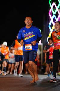 BIB: 24241, 26018
                            <button type="button" onclick="openModal(20278819)" class="btn btn-primary btn-sm float-right btn-popup" data-toggle="modal" data-target=".modal-high-quality">
                        <i class="fas fa-shopping-cart"></i> Add to Cart
                    </button>
                                            <button type="button" onclick="isThisMe(20278819, true)" class="btn btn-success btn-sm float-right btn-popup btn-isme hidden" data-toggle="tooltip" data-placement="bottom" title="นี่คือรูปของคุณใช่ไหม คลิกที่นี่เพื่อเอาเข้าอัลบั้ม">
                        <i class="fas fa-plus"></i> Add to album
                    </button>
                    <button type="button" onclick="isThisMe(20278819, false)" class="btn btn-warning btn-sm float-right btn-popup btn-isnotme hidden">
                        <i class="fas fa-ban"></i> Remove from album
                    </button>
