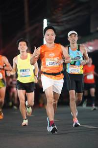 BIB: 40200, 204, 20036
                            <button type="button" onclick="openModal(19621505)" class="btn btn-primary btn-sm float-right btn-popup" data-toggle="modal" data-target=".modal-high-quality">
                        <i class="fas fa-shopping-cart"></i> Add to Cart
                    </button>
                                            <button type="button" onclick="isThisMe(19621505, true)" class="btn btn-success btn-sm float-right btn-popup btn-isme hidden" data-toggle="tooltip" data-placement="bottom" title="นี่คือรูปของคุณใช่ไหม คลิกที่นี่เพื่อเอาเข้าอัลบั้ม">
                        <i class="fas fa-plus"></i> Add to album
                    </button>
                    <button type="button" onclick="isThisMe(19621505, false)" class="btn btn-warning btn-sm float-right btn-popup btn-isnotme hidden">
                        <i class="fas fa-ban"></i> Remove from album
                    </button>