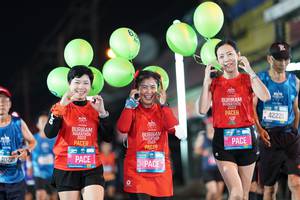 BIB: 40221, 2023, 2623, 42221
                            <button type="button" onclick="openModal(20798671)" class="btn btn-primary btn-sm float-right btn-popup" data-toggle="modal" data-target=".modal-high-quality">
                        <i class="fas fa-shopping-cart"></i> Add to Cart
                    </button>
                                            <button type="button" onclick="isThisMe(20798671, true)" class="btn btn-success btn-sm float-right btn-popup btn-isme hidden" data-toggle="tooltip" data-placement="bottom" title="นี่คือรูปของคุณใช่ไหม คลิกที่นี่เพื่อเอาเข้าอัลบั้ม">
                        <i class="fas fa-plus"></i> Add to album
                    </button>
                    <button type="button" onclick="isThisMe(20798671, false)" class="btn btn-warning btn-sm float-right btn-popup btn-isnotme hidden">
                        <i class="fas fa-ban"></i> Remove from album
                    </button>