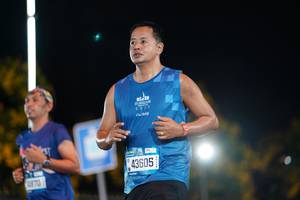 BIB: 0870, 2023, 098
                            <button type="button" onclick="openModal(20901270)" class="btn btn-primary btn-sm float-right btn-popup" data-toggle="modal" data-target=".modal-high-quality">
                        <i class="fas fa-shopping-cart"></i> Add to Cart
                    </button>
                                            <button type="button" onclick="isThisMe(20901270, true)" class="btn btn-success btn-sm float-right btn-popup btn-isme hidden" data-toggle="tooltip" data-placement="bottom" title="นี่คือรูปของคุณใช่ไหม คลิกที่นี่เพื่อเอาเข้าอัลบั้ม">
                        <i class="fas fa-plus"></i> Add to album
                    </button>
                    <button type="button" onclick="isThisMe(20901270, false)" class="btn btn-warning btn-sm float-right btn-popup btn-isnotme hidden">
                        <i class="fas fa-ban"></i> Remove from album
                    </button>