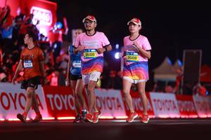 BIB: 0523, 2060, 4034, 95409, 95408
                            <button type="button" onclick="openModal(21137310)" class="btn btn-primary btn-sm float-right btn-popup" data-toggle="modal" data-target=".modal-high-quality">
                        <i class="fas fa-shopping-cart"></i> Add to Cart
                    </button>
                                            <button type="button" onclick="isThisMe(21137310, true)" class="btn btn-success btn-sm float-right btn-popup btn-isme hidden" data-toggle="tooltip" data-placement="bottom" title="นี่คือรูปของคุณใช่ไหม คลิกที่นี่เพื่อเอาเข้าอัลบั้ม">
                        <i class="fas fa-plus"></i> Add to album
                    </button>
                    <button type="button" onclick="isThisMe(21137310, false)" class="btn btn-warning btn-sm float-right btn-popup btn-isnotme hidden">
                        <i class="fas fa-ban"></i> Remove from album
                    </button>