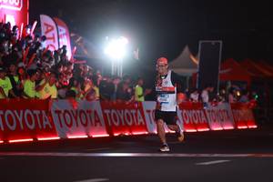 BIB: 223, 43342
                            <button type="button" onclick="openModal(21045546)" class="btn btn-primary btn-sm float-right btn-popup" data-toggle="modal" data-target=".modal-high-quality">
                        <i class="fas fa-shopping-cart"></i> Add to Cart
                    </button>
                                            <button type="button" onclick="isThisMe(21045546, true)" class="btn btn-success btn-sm float-right btn-popup btn-isme hidden" data-toggle="tooltip" data-placement="bottom" title="นี่คือรูปของคุณใช่ไหม คลิกที่นี่เพื่อเอาเข้าอัลบั้ม">
                        <i class="fas fa-plus"></i> Add to album
                    </button>
                    <button type="button" onclick="isThisMe(21045546, false)" class="btn btn-warning btn-sm float-right btn-popup btn-isnotme hidden">
                        <i class="fas fa-ban"></i> Remove from album
                    </button>