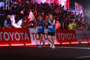 BIB: 41537, 40644, 2017
                            <button type="button" onclick="openModal(21076079)" class="btn btn-primary btn-sm float-right btn-popup" data-toggle="modal" data-target=".modal-high-quality">
                        <i class="fas fa-shopping-cart"></i> Add to Cart
                    </button>
                                            <button type="button" onclick="isThisMe(21076079, true)" class="btn btn-success btn-sm float-right btn-popup btn-isme hidden" data-toggle="tooltip" data-placement="bottom" title="นี่คือรูปของคุณใช่ไหม คลิกที่นี่เพื่อเอาเข้าอัลบั้ม">
                        <i class="fas fa-plus"></i> Add to album
                    </button>
                    <button type="button" onclick="isThisMe(21076079, false)" class="btn btn-warning btn-sm float-right btn-popup btn-isnotme hidden">
                        <i class="fas fa-ban"></i> Remove from album
                    </button>