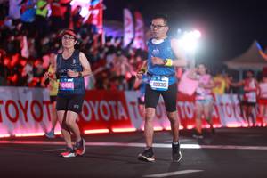 BIB: 45438, 40036
                            <button type="button" onclick="openModal(21123878)" class="btn btn-primary btn-sm float-right btn-popup" data-toggle="modal" data-target=".modal-high-quality">
                        <i class="fas fa-shopping-cart"></i> Add to Cart
                    </button>
                                            <button type="button" onclick="isThisMe(21123878, true)" class="btn btn-success btn-sm float-right btn-popup btn-isme hidden" data-toggle="tooltip" data-placement="bottom" title="นี่คือรูปของคุณใช่ไหม คลิกที่นี่เพื่อเอาเข้าอัลบั้ม">
                        <i class="fas fa-plus"></i> Add to album
                    </button>
                    <button type="button" onclick="isThisMe(21123878, false)" class="btn btn-warning btn-sm float-right btn-popup btn-isnotme hidden">
                        <i class="fas fa-ban"></i> Remove from album
                    </button>