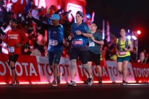 BIB: 1426, 40427, 45561
                            <button type="button" onclick="openModal(21138407)" class="btn btn-primary btn-sm float-right btn-popup" data-toggle="modal" data-target=".modal-high-quality">
                        <i class="fas fa-shopping-cart"></i> Add to Cart
                    </button>
                                            <button type="button" onclick="isThisMe(21138407, true)" class="btn btn-success btn-sm float-right btn-popup btn-isme hidden" data-toggle="tooltip" data-placement="bottom" title="นี่คือรูปของคุณใช่ไหม คลิกที่นี่เพื่อเอาเข้าอัลบั้ม">
                        <i class="fas fa-plus"></i> Add to album
                    </button>
                    <button type="button" onclick="isThisMe(21138407, false)" class="btn btn-warning btn-sm float-right btn-popup btn-isnotme hidden">
                        <i class="fas fa-ban"></i> Remove from album
                    </button>