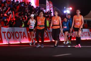 BIB: 27214, 25062, 28515
                            <button type="button" onclick="openModal(21084147)" class="btn btn-primary btn-sm float-right btn-popup" data-toggle="modal" data-target=".modal-high-quality">
                        <i class="fas fa-shopping-cart"></i> Add to Cart
                    </button>
                                            <button type="button" onclick="isThisMe(21084147, true)" class="btn btn-success btn-sm float-right btn-popup btn-isme hidden" data-toggle="tooltip" data-placement="bottom" title="นี่คือรูปของคุณใช่ไหม คลิกที่นี่เพื่อเอาเข้าอัลบั้ม">
                        <i class="fas fa-plus"></i> Add to album
                    </button>
                    <button type="button" onclick="isThisMe(21084147, false)" class="btn btn-warning btn-sm float-right btn-popup btn-isnotme hidden">
                        <i class="fas fa-ban"></i> Remove from album
                    </button>