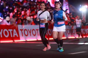 BIB: 45014, 45533, 2000
                            <button type="button" onclick="openModal(21117719)" class="btn btn-primary btn-sm float-right btn-popup" data-toggle="modal" data-target=".modal-high-quality">
                        <i class="fas fa-shopping-cart"></i> Add to Cart
                    </button>
                                            <button type="button" onclick="isThisMe(21117719, true)" class="btn btn-success btn-sm float-right btn-popup btn-isme hidden" data-toggle="tooltip" data-placement="bottom" title="นี่คือรูปของคุณใช่ไหม คลิกที่นี่เพื่อเอาเข้าอัลบั้ม">
                        <i class="fas fa-plus"></i> Add to album
                    </button>
                    <button type="button" onclick="isThisMe(21117719, false)" class="btn btn-warning btn-sm float-right btn-popup btn-isnotme hidden">
                        <i class="fas fa-ban"></i> Remove from album
                    </button>