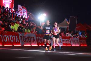 BIB: 23387, 14583
                            <button type="button" onclick="openModal(21043930)" class="btn btn-primary btn-sm float-right btn-popup" data-toggle="modal" data-target=".modal-high-quality">
                        <i class="fas fa-shopping-cart"></i> Add to Cart
                    </button>
                                            <button type="button" onclick="isThisMe(21043930, true)" class="btn btn-success btn-sm float-right btn-popup btn-isme hidden" data-toggle="tooltip" data-placement="bottom" title="นี่คือรูปของคุณใช่ไหม คลิกที่นี่เพื่อเอาเข้าอัลบั้ม">
                        <i class="fas fa-plus"></i> Add to album
                    </button>
                    <button type="button" onclick="isThisMe(21043930, false)" class="btn btn-warning btn-sm float-right btn-popup btn-isnotme hidden">
                        <i class="fas fa-ban"></i> Remove from album
                    </button>