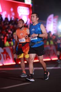 BIB: 94522, 1101, 44189
                            <button type="button" onclick="openModal(21040951)" class="btn btn-primary btn-sm float-right btn-popup" data-toggle="modal" data-target=".modal-high-quality">
                        <i class="fas fa-shopping-cart"></i> Add to Cart
                    </button>
                                            <button type="button" onclick="isThisMe(21040951, true)" class="btn btn-success btn-sm float-right btn-popup btn-isme hidden" data-toggle="tooltip" data-placement="bottom" title="นี่คือรูปของคุณใช่ไหม คลิกที่นี่เพื่อเอาเข้าอัลบั้ม">
                        <i class="fas fa-plus"></i> Add to album
                    </button>
                    <button type="button" onclick="isThisMe(21040951, false)" class="btn btn-warning btn-sm float-right btn-popup btn-isnotme hidden">
                        <i class="fas fa-ban"></i> Remove from album
                    </button>