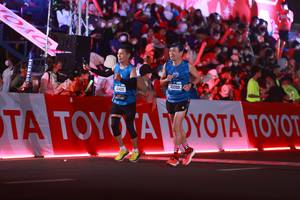 BIB: 11425, 40099
                            <button type="button" onclick="openModal(21114362)" class="btn btn-primary btn-sm float-right btn-popup" data-toggle="modal" data-target=".modal-high-quality">
                        <i class="fas fa-shopping-cart"></i> Add to Cart
                    </button>
                                            <button type="button" onclick="isThisMe(21114362, true)" class="btn btn-success btn-sm float-right btn-popup btn-isme hidden" data-toggle="tooltip" data-placement="bottom" title="นี่คือรูปของคุณใช่ไหม คลิกที่นี่เพื่อเอาเข้าอัลบั้ม">
                        <i class="fas fa-plus"></i> Add to album
                    </button>
                    <button type="button" onclick="isThisMe(21114362, false)" class="btn btn-warning btn-sm float-right btn-popup btn-isnotme hidden">
                        <i class="fas fa-ban"></i> Remove from album
                    </button>