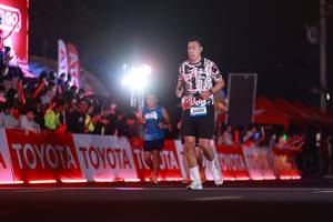 BIB: 2109
                            <button type="button" onclick="openModal(20129540)" class="btn btn-primary btn-sm float-right btn-popup" data-toggle="modal" data-target=".modal-high-quality">
                        <i class="fas fa-shopping-cart"></i> Add to Cart
                    </button>
                                            <button type="button" onclick="isThisMe(20129540, true)" class="btn btn-success btn-sm float-right btn-popup btn-isme hidden" data-toggle="tooltip" data-placement="bottom" title="นี่คือรูปของคุณใช่ไหม คลิกที่นี่เพื่อเอาเข้าอัลบั้ม">
                        <i class="fas fa-plus"></i> Add to album
                    </button>
                    <button type="button" onclick="isThisMe(20129540, false)" class="btn btn-warning btn-sm float-right btn-popup btn-isnotme hidden">
                        <i class="fas fa-ban"></i> Remove from album
                    </button>