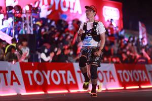 BIB: 3850, 
                            <button type="button" onclick="openModal(20161086)" class="btn btn-primary btn-sm float-right btn-popup" data-toggle="modal" data-target=".modal-high-quality">
                        <i class="fas fa-shopping-cart"></i> Add to Cart
                    </button>
                                            <button type="button" onclick="isThisMe(20161086, true)" class="btn btn-success btn-sm float-right btn-popup btn-isme hidden" data-toggle="tooltip" data-placement="bottom" title="นี่คือรูปของคุณใช่ไหม คลิกที่นี่เพื่อเอาเข้าอัลบั้ม">
                        <i class="fas fa-plus"></i> Add to album
                    </button>
                    <button type="button" onclick="isThisMe(20161086, false)" class="btn btn-warning btn-sm float-right btn-popup btn-isnotme hidden">
                        <i class="fas fa-ban"></i> Remove from album
                    </button>