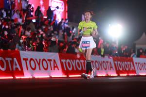 BIB: 45097
                            <button type="button" onclick="openModal(20152386)" class="btn btn-primary btn-sm float-right btn-popup" data-toggle="modal" data-target=".modal-high-quality">
                        <i class="fas fa-shopping-cart"></i> Add to Cart
                    </button>
                                            <button type="button" onclick="isThisMe(20152386, true)" class="btn btn-success btn-sm float-right btn-popup btn-isme hidden" data-toggle="tooltip" data-placement="bottom" title="นี่คือรูปของคุณใช่ไหม คลิกที่นี่เพื่อเอาเข้าอัลบั้ม">
                        <i class="fas fa-plus"></i> Add to album
                    </button>
                    <button type="button" onclick="isThisMe(20152386, false)" class="btn btn-warning btn-sm float-right btn-popup btn-isnotme hidden">
                        <i class="fas fa-ban"></i> Remove from album
                    </button>