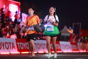 BIB: 43557, 43675
                            <button type="button" onclick="openModal(20163936)" class="btn btn-primary btn-sm float-right btn-popup" data-toggle="modal" data-target=".modal-high-quality">
                        <i class="fas fa-shopping-cart"></i> Add to Cart
                    </button>
                                            <button type="button" onclick="isThisMe(20163936, true)" class="btn btn-success btn-sm float-right btn-popup btn-isme hidden" data-toggle="tooltip" data-placement="bottom" title="นี่คือรูปของคุณใช่ไหม คลิกที่นี่เพื่อเอาเข้าอัลบั้ม">
                        <i class="fas fa-plus"></i> Add to album
                    </button>
                    <button type="button" onclick="isThisMe(20163936, false)" class="btn btn-warning btn-sm float-right btn-popup btn-isnotme hidden">
                        <i class="fas fa-ban"></i> Remove from album
                    </button>