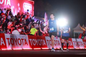 BIB: 112092
                            <button type="button" onclick="openModal(20161573)" class="btn btn-primary btn-sm float-right btn-popup" data-toggle="modal" data-target=".modal-high-quality">
                        <i class="fas fa-shopping-cart"></i> Add to Cart
                    </button>
                                            <button type="button" onclick="isThisMe(20161573, true)" class="btn btn-success btn-sm float-right btn-popup btn-isme hidden" data-toggle="tooltip" data-placement="bottom" title="นี่คือรูปของคุณใช่ไหม คลิกที่นี่เพื่อเอาเข้าอัลบั้ม">
                        <i class="fas fa-plus"></i> Add to album
                    </button>
                    <button type="button" onclick="isThisMe(20161573, false)" class="btn btn-warning btn-sm float-right btn-popup btn-isnotme hidden">
                        <i class="fas fa-ban"></i> Remove from album
                    </button>