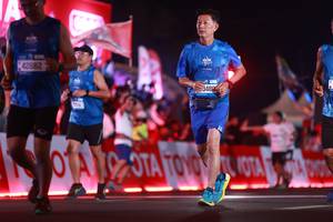 BIB: 42682, 3480
                            <button type="button" onclick="openModal(20159493)" class="btn btn-primary btn-sm float-right btn-popup" data-toggle="modal" data-target=".modal-high-quality">
                        <i class="fas fa-shopping-cart"></i> Add to Cart
                    </button>
                                            <button type="button" onclick="isThisMe(20159493, true)" class="btn btn-success btn-sm float-right btn-popup btn-isme hidden" data-toggle="tooltip" data-placement="bottom" title="นี่คือรูปของคุณใช่ไหม คลิกที่นี่เพื่อเอาเข้าอัลบั้ม">
                        <i class="fas fa-plus"></i> Add to album
                    </button>
                    <button type="button" onclick="isThisMe(20159493, false)" class="btn btn-warning btn-sm float-right btn-popup btn-isnotme hidden">
                        <i class="fas fa-ban"></i> Remove from album
                    </button>