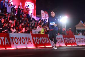 BIB: 4336
                            <button type="button" onclick="openModal(20127609)" class="btn btn-primary btn-sm float-right btn-popup" data-toggle="modal" data-target=".modal-high-quality">
                        <i class="fas fa-shopping-cart"></i> Add to Cart
                    </button>
                                            <button type="button" onclick="isThisMe(20127609, true)" class="btn btn-success btn-sm float-right btn-popup btn-isme hidden" data-toggle="tooltip" data-placement="bottom" title="นี่คือรูปของคุณใช่ไหม คลิกที่นี่เพื่อเอาเข้าอัลบั้ม">
                        <i class="fas fa-plus"></i> Add to album
                    </button>
                    <button type="button" onclick="isThisMe(20127609, false)" class="btn btn-warning btn-sm float-right btn-popup btn-isnotme hidden">
                        <i class="fas fa-ban"></i> Remove from album
                    </button>