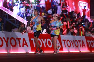 BIB: 2105, 45593
                            <button type="button" onclick="openModal(20142627)" class="btn btn-primary btn-sm float-right btn-popup" data-toggle="modal" data-target=".modal-high-quality">
                        <i class="fas fa-shopping-cart"></i> Add to Cart
                    </button>
                                            <button type="button" onclick="isThisMe(20142627, true)" class="btn btn-success btn-sm float-right btn-popup btn-isme hidden" data-toggle="tooltip" data-placement="bottom" title="นี่คือรูปของคุณใช่ไหม คลิกที่นี่เพื่อเอาเข้าอัลบั้ม">
                        <i class="fas fa-plus"></i> Add to album
                    </button>
                    <button type="button" onclick="isThisMe(20142627, false)" class="btn btn-warning btn-sm float-right btn-popup btn-isnotme hidden">
                        <i class="fas fa-ban"></i> Remove from album
                    </button>