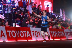 BIB: 70401
                            <button type="button" onclick="openModal(20152941)" class="btn btn-primary btn-sm float-right btn-popup" data-toggle="modal" data-target=".modal-high-quality">
                        <i class="fas fa-shopping-cart"></i> Add to Cart
                    </button>
                                            <button type="button" onclick="isThisMe(20152941, true)" class="btn btn-success btn-sm float-right btn-popup btn-isme hidden" data-toggle="tooltip" data-placement="bottom" title="นี่คือรูปของคุณใช่ไหม คลิกที่นี่เพื่อเอาเข้าอัลบั้ม">
                        <i class="fas fa-plus"></i> Add to album
                    </button>
                    <button type="button" onclick="isThisMe(20152941, false)" class="btn btn-warning btn-sm float-right btn-popup btn-isnotme hidden">
                        <i class="fas fa-ban"></i> Remove from album
                    </button>