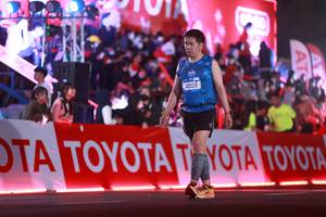 BIB: 42129
                            <button type="button" onclick="openModal(20156196)" class="btn btn-primary btn-sm float-right btn-popup" data-toggle="modal" data-target=".modal-high-quality">
                        <i class="fas fa-shopping-cart"></i> Add to Cart
                    </button>
                                            <button type="button" onclick="isThisMe(20156196, true)" class="btn btn-success btn-sm float-right btn-popup btn-isme hidden" data-toggle="tooltip" data-placement="bottom" title="นี่คือรูปของคุณใช่ไหม คลิกที่นี่เพื่อเอาเข้าอัลบั้ม">
                        <i class="fas fa-plus"></i> Add to album
                    </button>
                    <button type="button" onclick="isThisMe(20156196, false)" class="btn btn-warning btn-sm float-right btn-popup btn-isnotme hidden">
                        <i class="fas fa-ban"></i> Remove from album
                    </button>