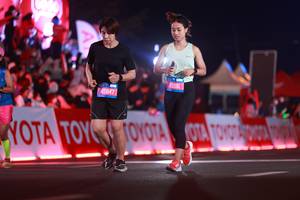 BIB: 45847, 45191
                            <button type="button" onclick="openModal(20164579)" class="btn btn-primary btn-sm float-right btn-popup" data-toggle="modal" data-target=".modal-high-quality">
                        <i class="fas fa-shopping-cart"></i> Add to Cart
                    </button>
                                            <button type="button" onclick="isThisMe(20164579, true)" class="btn btn-success btn-sm float-right btn-popup btn-isme hidden" data-toggle="tooltip" data-placement="bottom" title="นี่คือรูปของคุณใช่ไหม คลิกที่นี่เพื่อเอาเข้าอัลบั้ม">
                        <i class="fas fa-plus"></i> Add to album
                    </button>
                    <button type="button" onclick="isThisMe(20164579, false)" class="btn btn-warning btn-sm float-right btn-popup btn-isnotme hidden">
                        <i class="fas fa-ban"></i> Remove from album
                    </button>